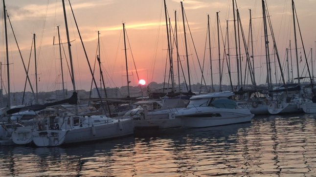 Phase 4. Tag 3: Port Calafat - Tarragona oder ein nahegelegener 