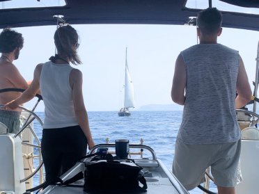 Sail from Menorca to Mallorca. Anchorages and navigation between the Balearic Islands