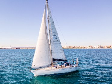 Offshore sailing courses in Puglia