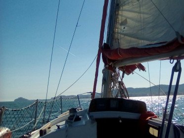 Navigation around the Sierra de Irta Maritime Reservation
