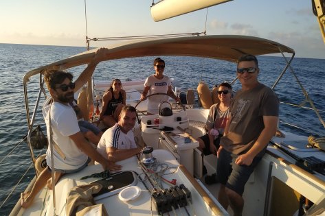 Curso para obtener tu Licencia de navegación en Denia en 4h
