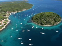 Navega por Croacia en estilo desde Kornati