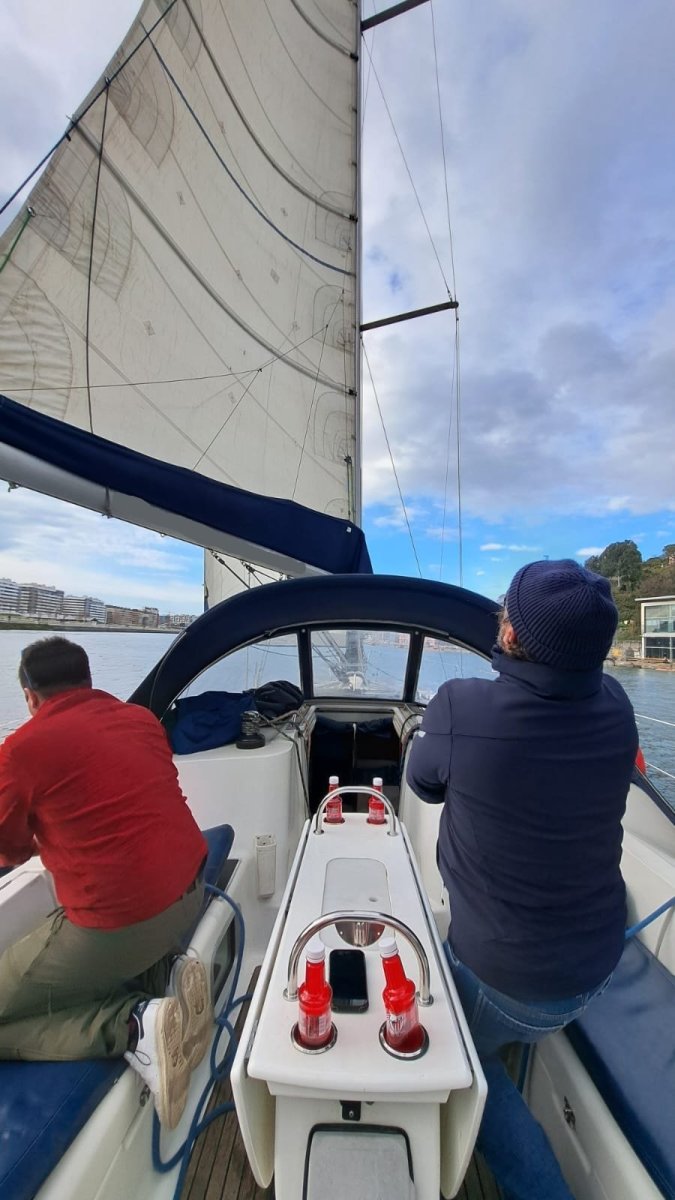 Prácticas de Capitán de Yate desde Getxo