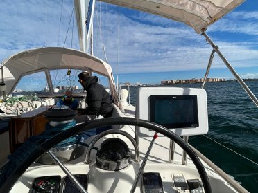 Prácticas privadas de perfeccionamiento a motor o vela en Murcia
