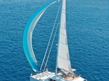 Navega por Ibiza y Formentera en catamarán