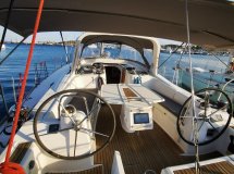 Esplora le acque delle Baleari con le pratiche di vela a Santa Pola